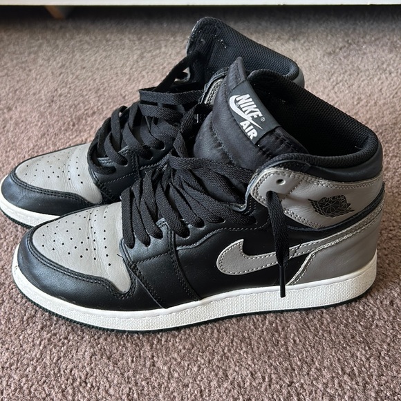 Jordan 1 sneakers - Picture 1 of 8